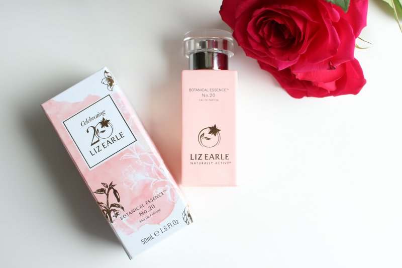Liz Earle Botanical Essence No.20 Eau de Parfum Review (3)