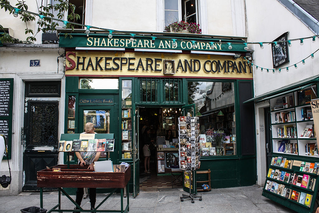 Shakespeare and Company, literary groups