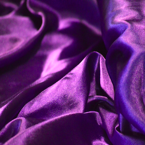 Whispering Silk: What Secrets Does Queen of Silk Hold?